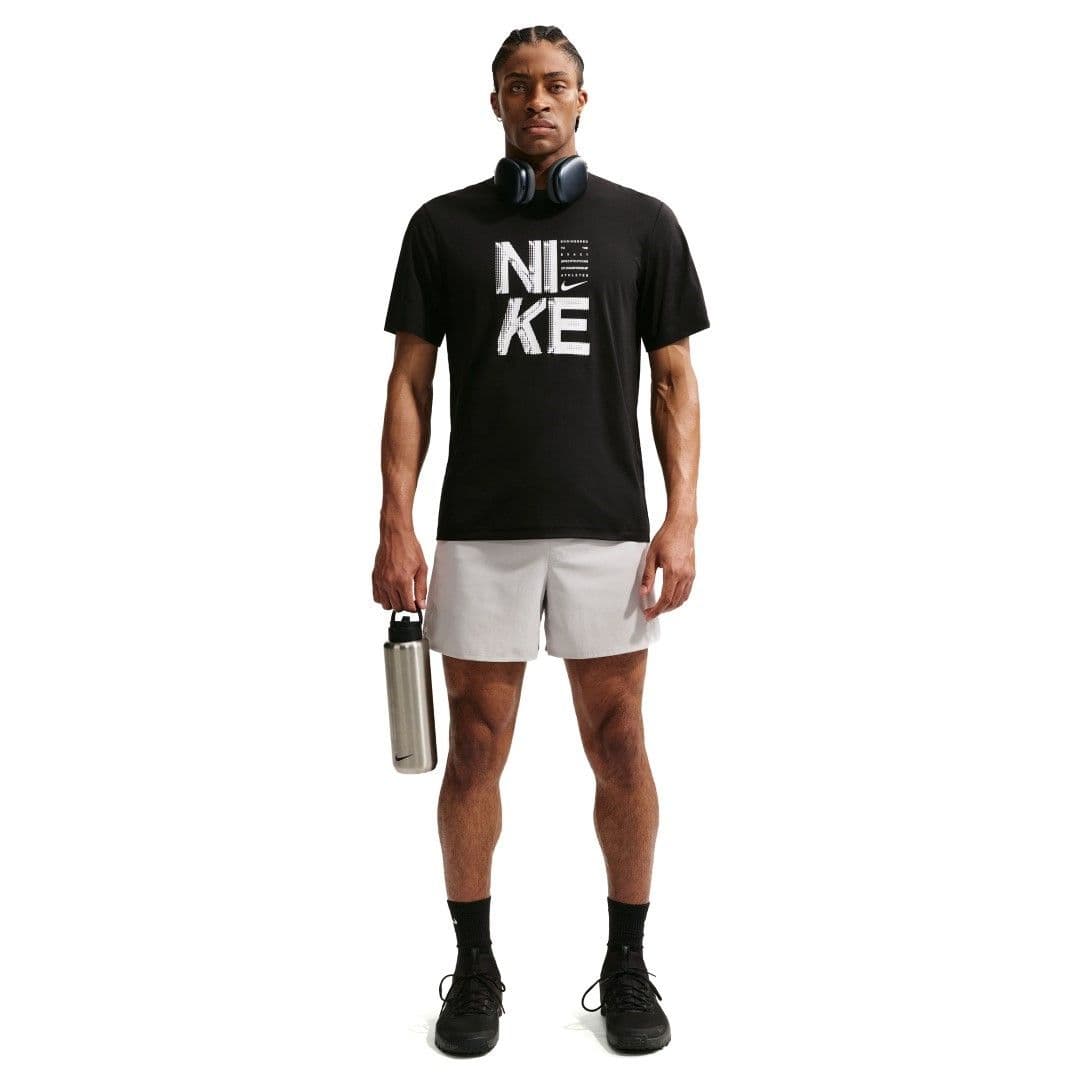 Remera Nike Hyverse Negro Hombre